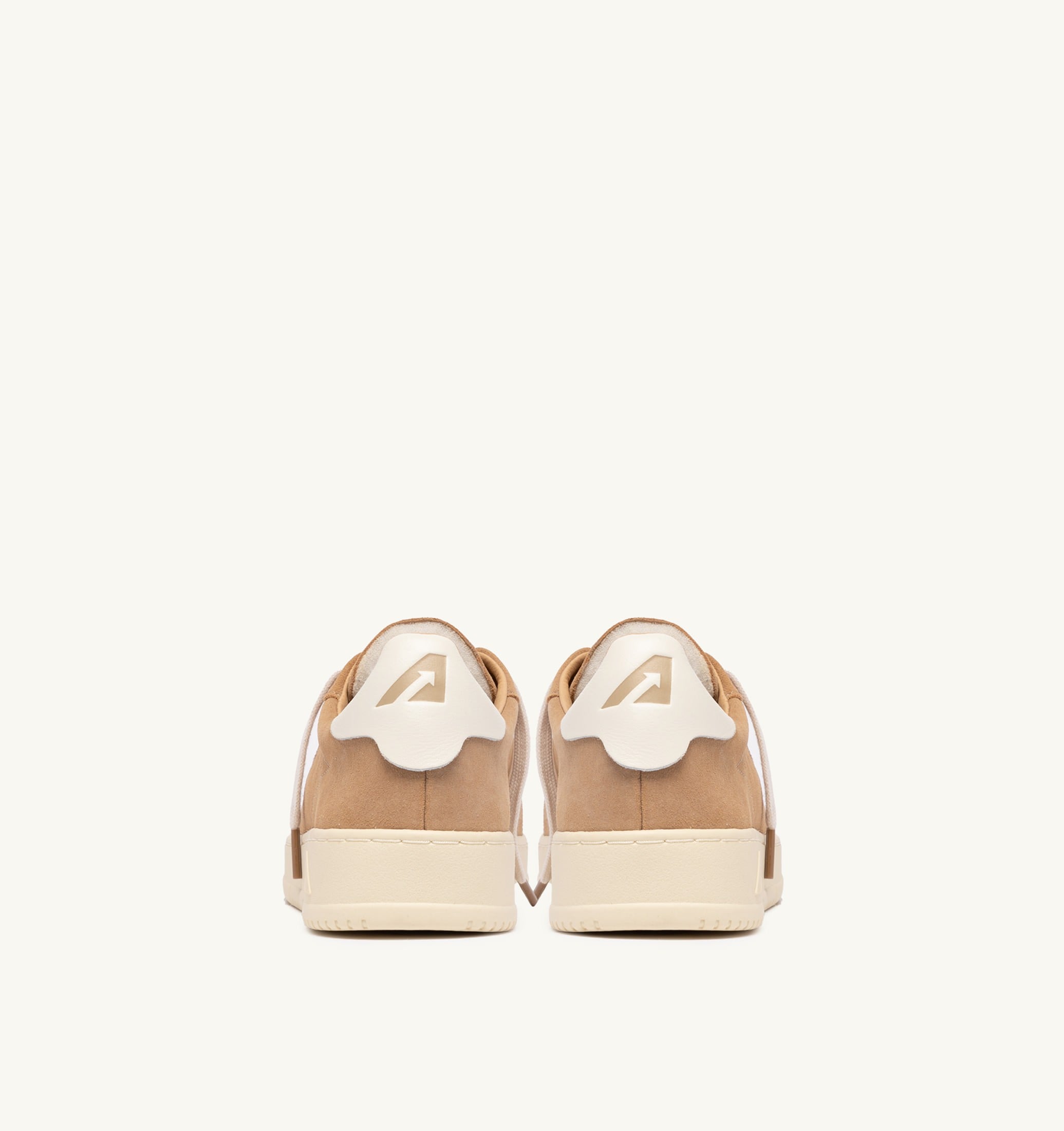 SNEAKERS DALLAS LOW IN SUEDE PEANUT