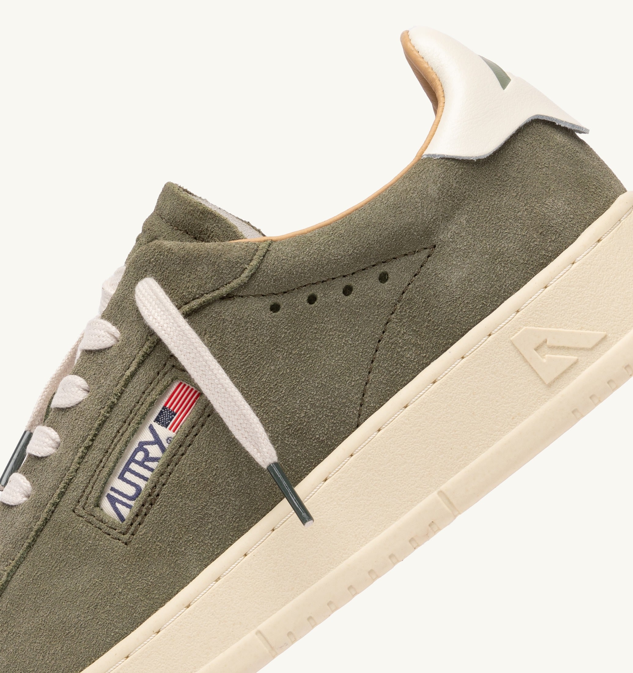 SNEAKERS DALLAS LOW IN SUEDE SMOKED GREEN