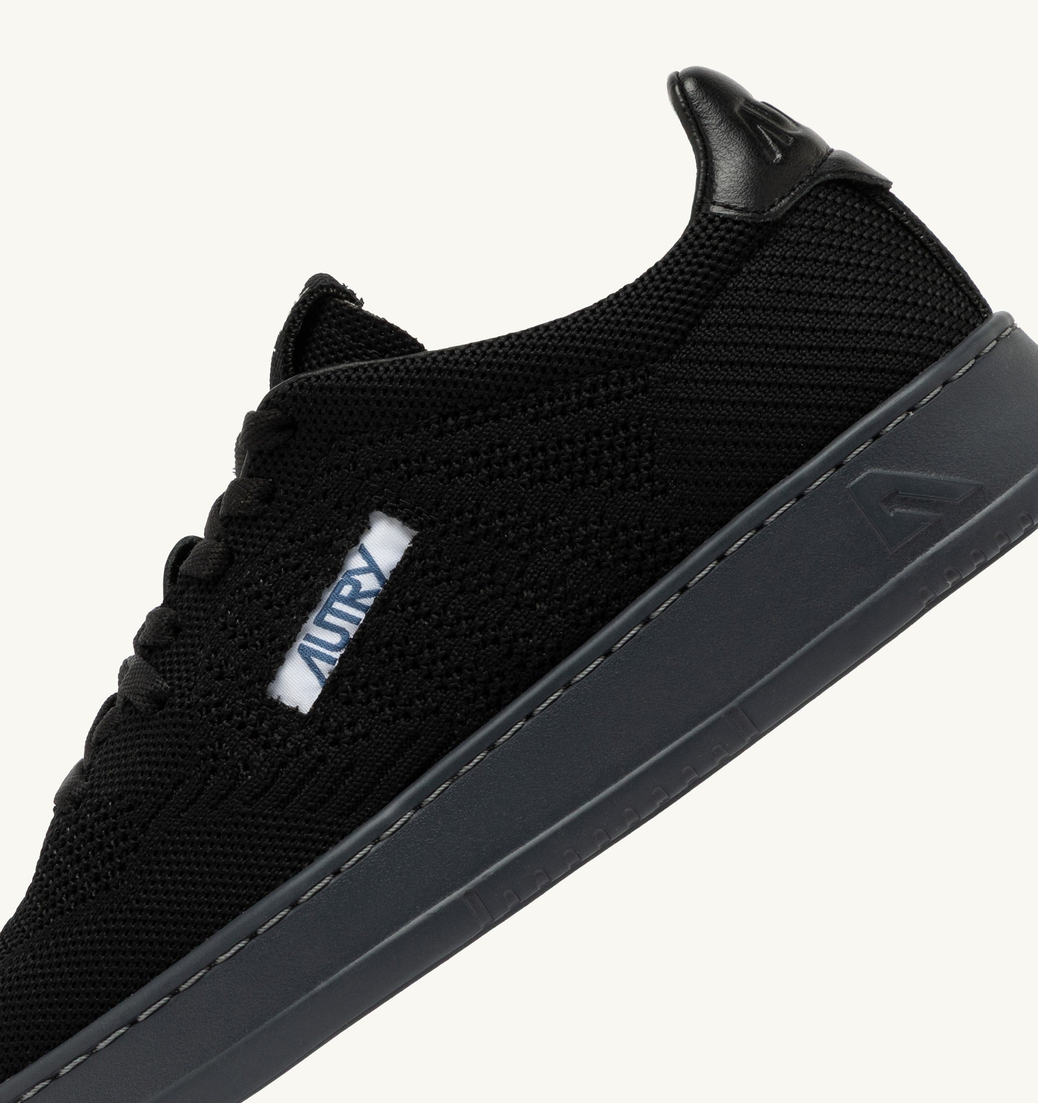 SNEAKERS MEDALIST EASEKNIT LOW IN MAGLIA NERO