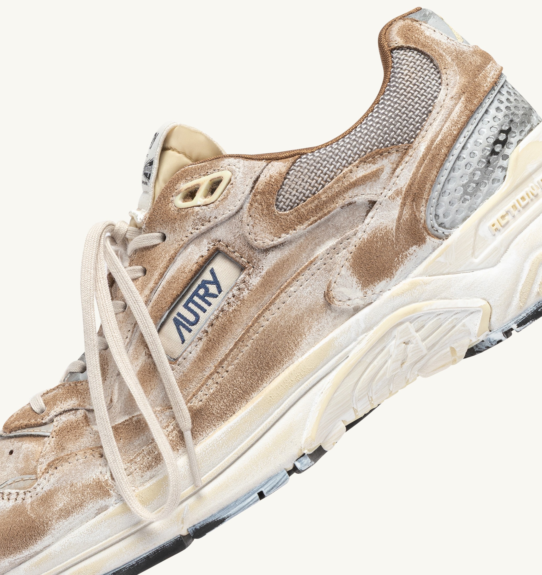 SNEAKERS HYPERWAY SUPER VINTAGE IN SUEDE MILKSHAKE E ARGENTO
