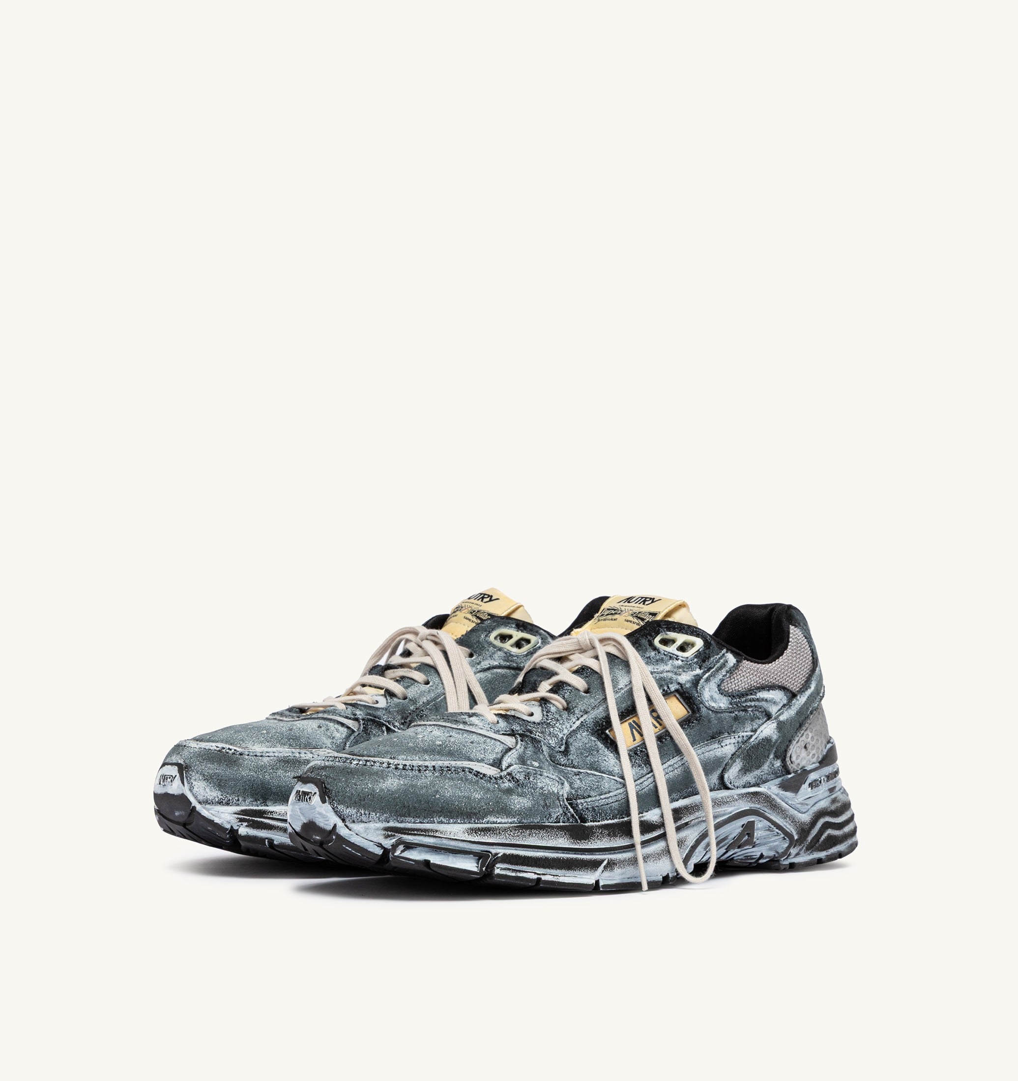 SNEAKERS HYPERWAY SUPER VINTAGE IN SUEDE NERO E ARGENTO