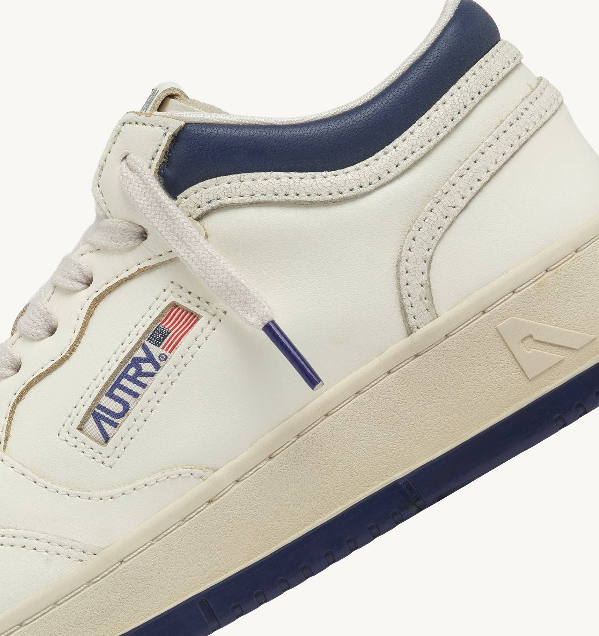 SNEAKERS MED-WAY IN PELLE COLORE MARSHMALLOW E ENSIGN BLU