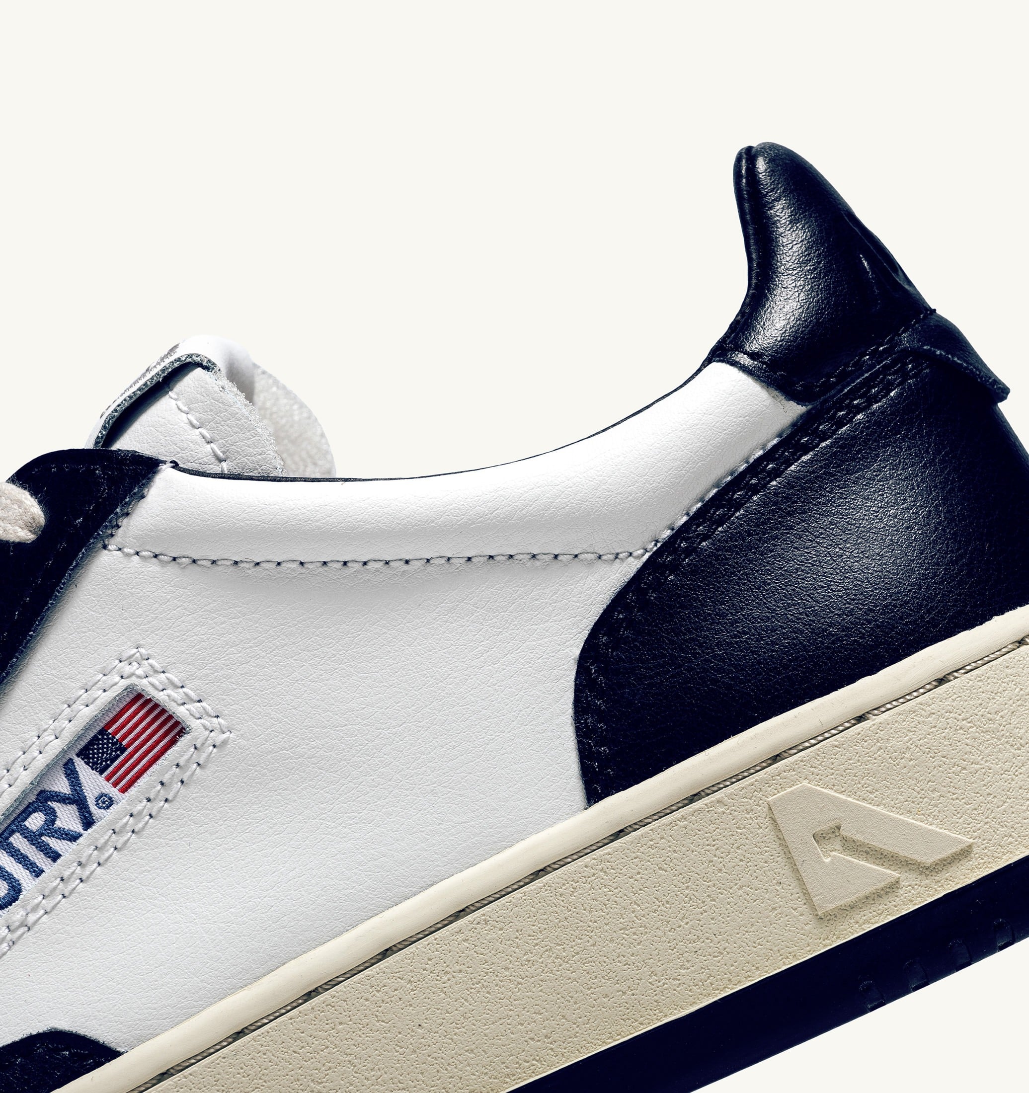 SNEAKERS MEDALIST LOW BICOLOR IN PELLE BIANCA E BLU
