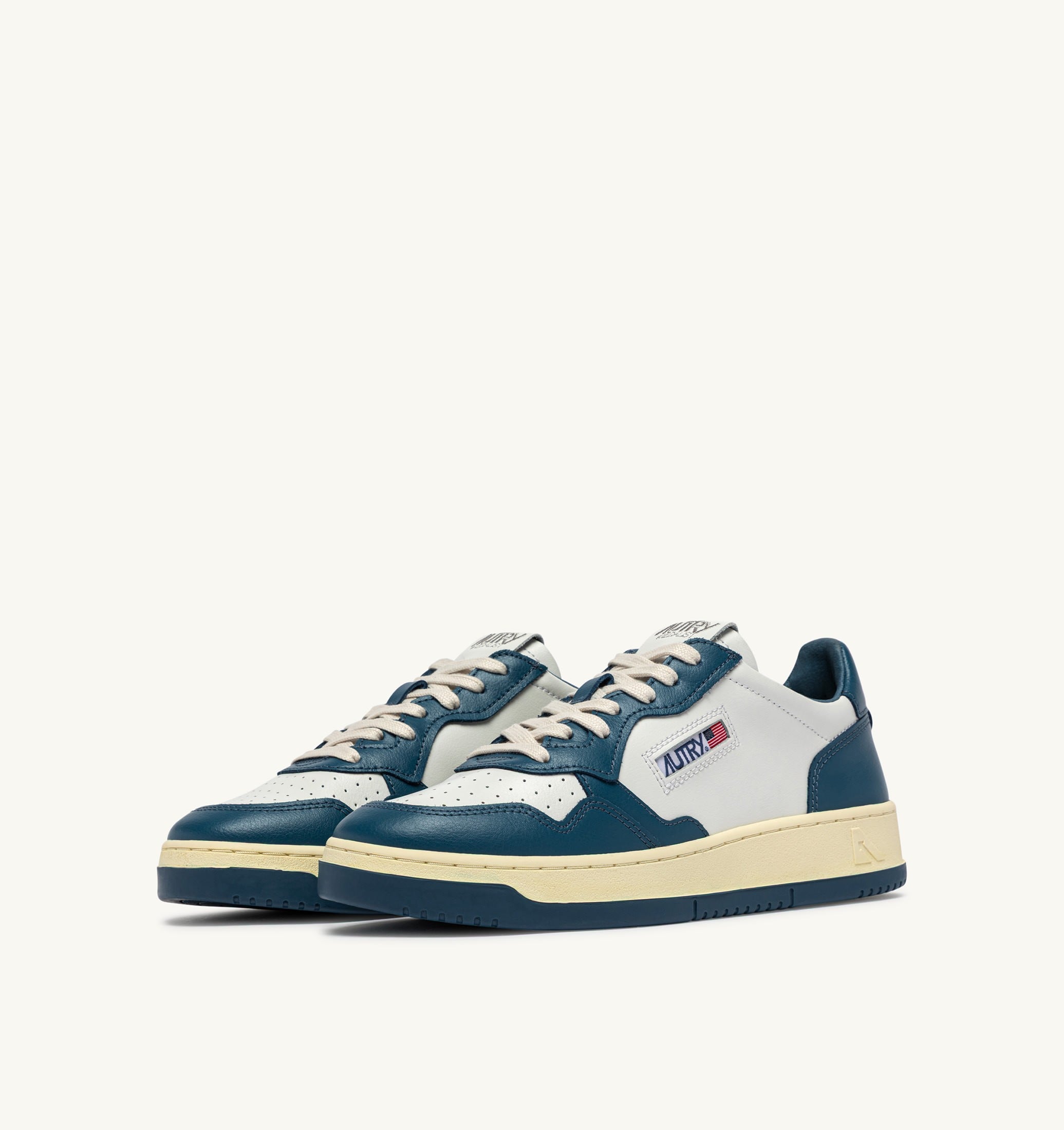 SNEAKERS MEDALIST LOW BICOLOR IN PELLE BIANCA E MALLARD BLUE