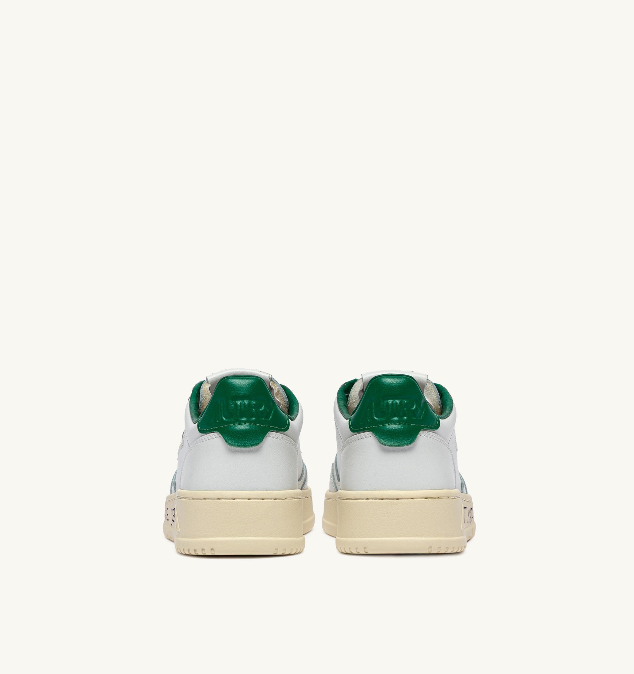SNEAKERS MEDALIST LOW IN PELLE BIANCA E GREEN JACKET CON LETTERING
