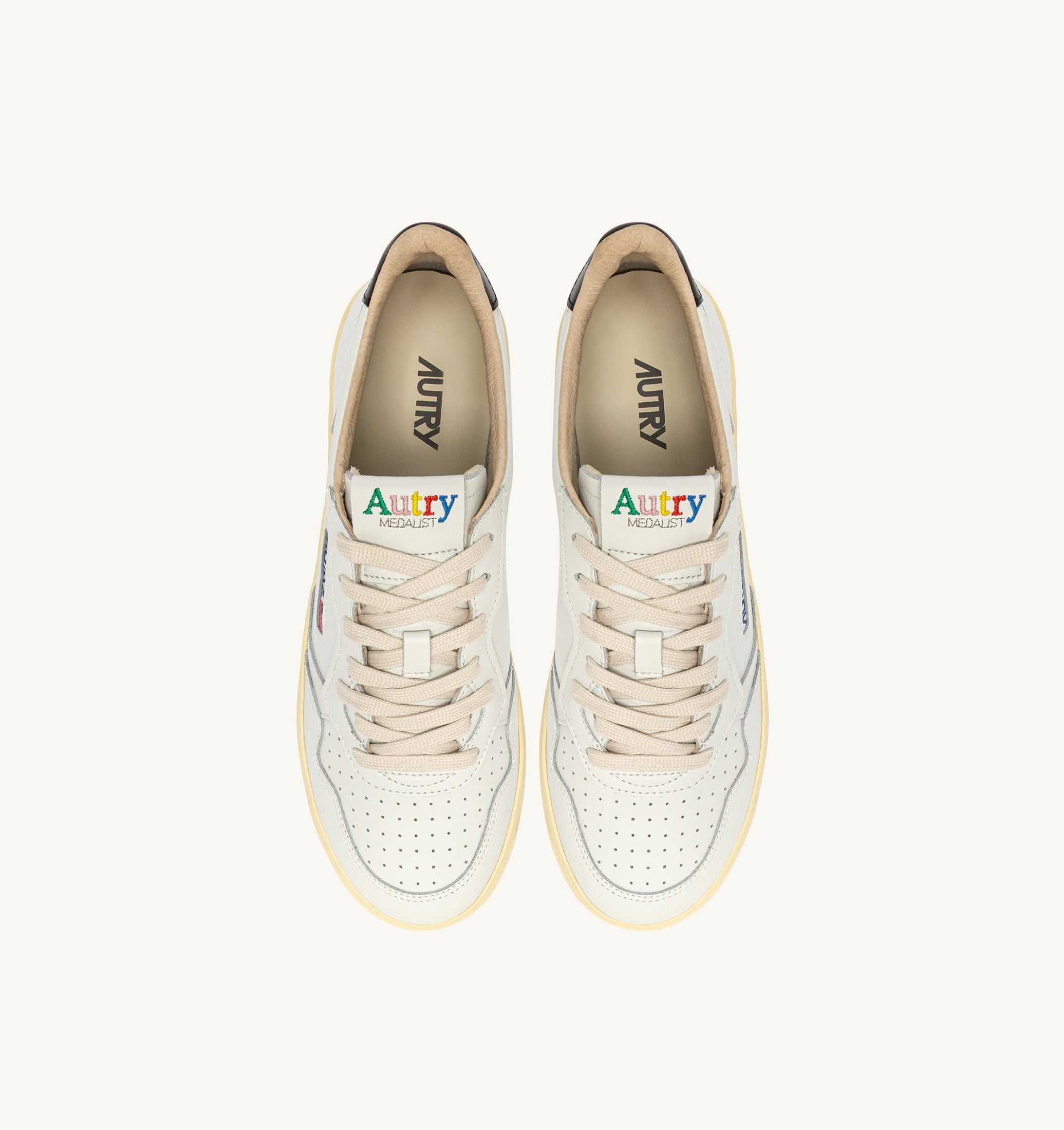 SNEAKERS MEDALIST LOW IN PELLE BIANCA E NERA