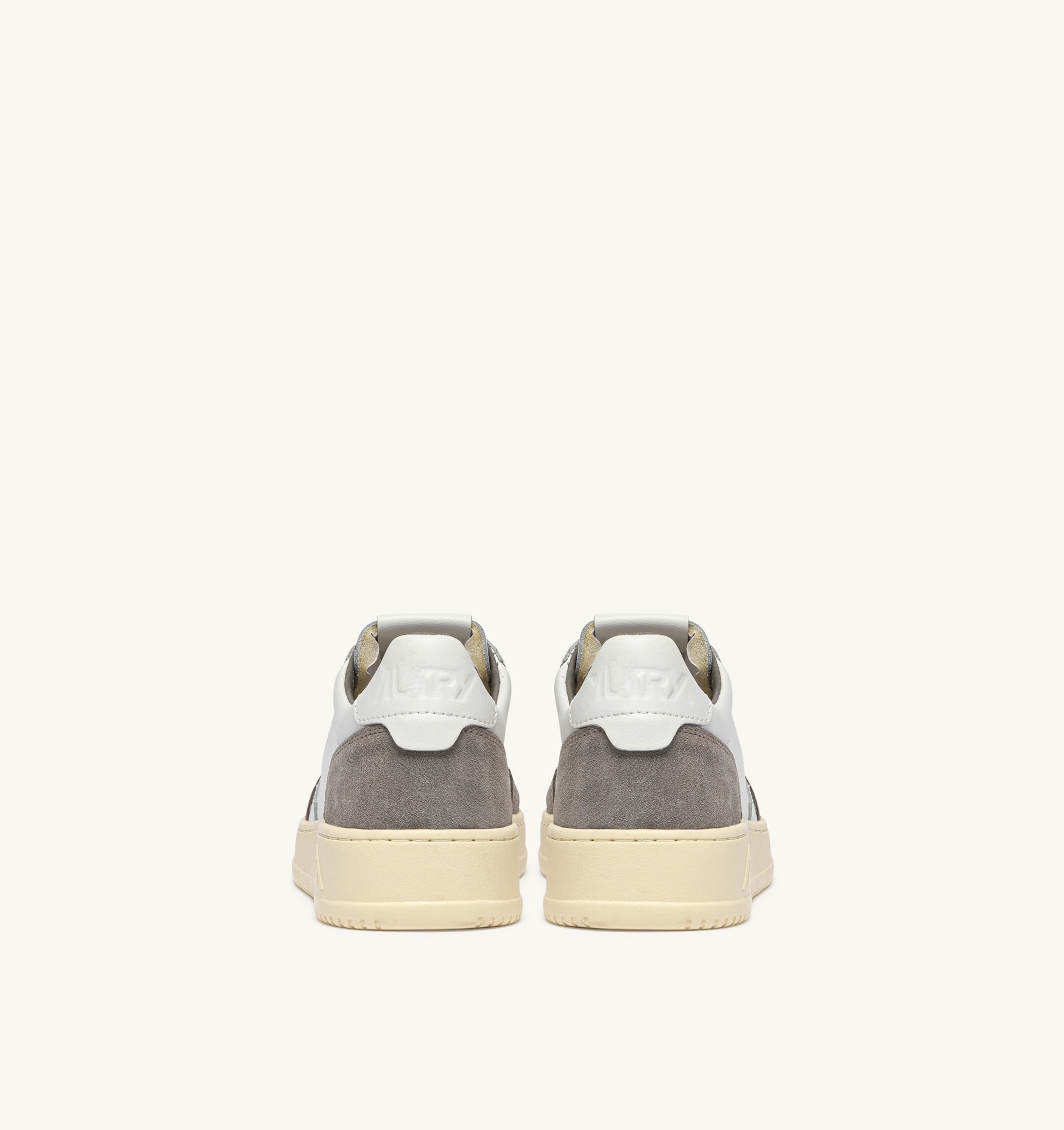 SNEAKERS MEDALIST LOW IN PELLE BIANCA E SUEDE CEMENTO