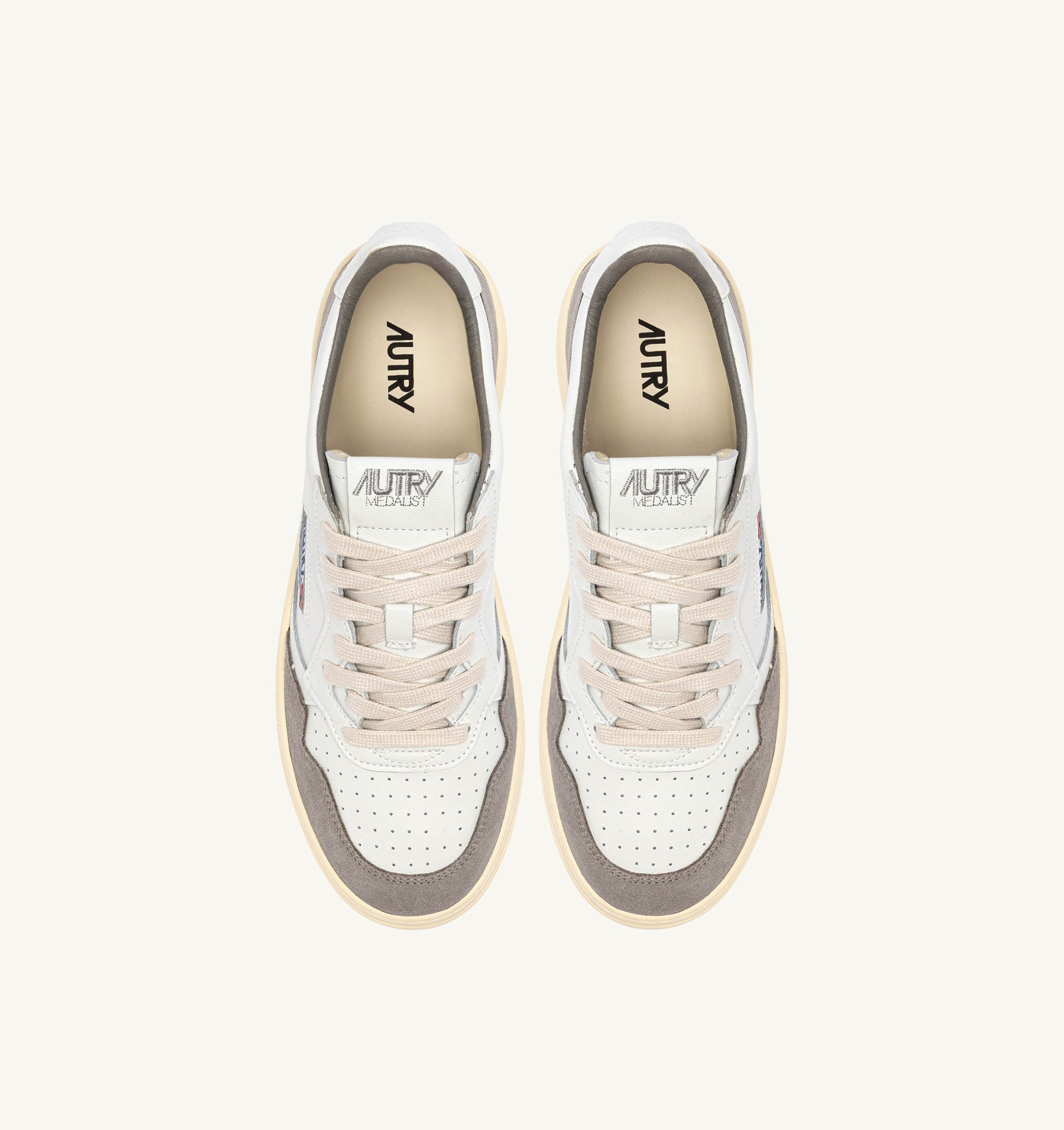 SNEAKERS MEDALIST LOW IN PELLE BIANCA E SUEDE CEMENTO