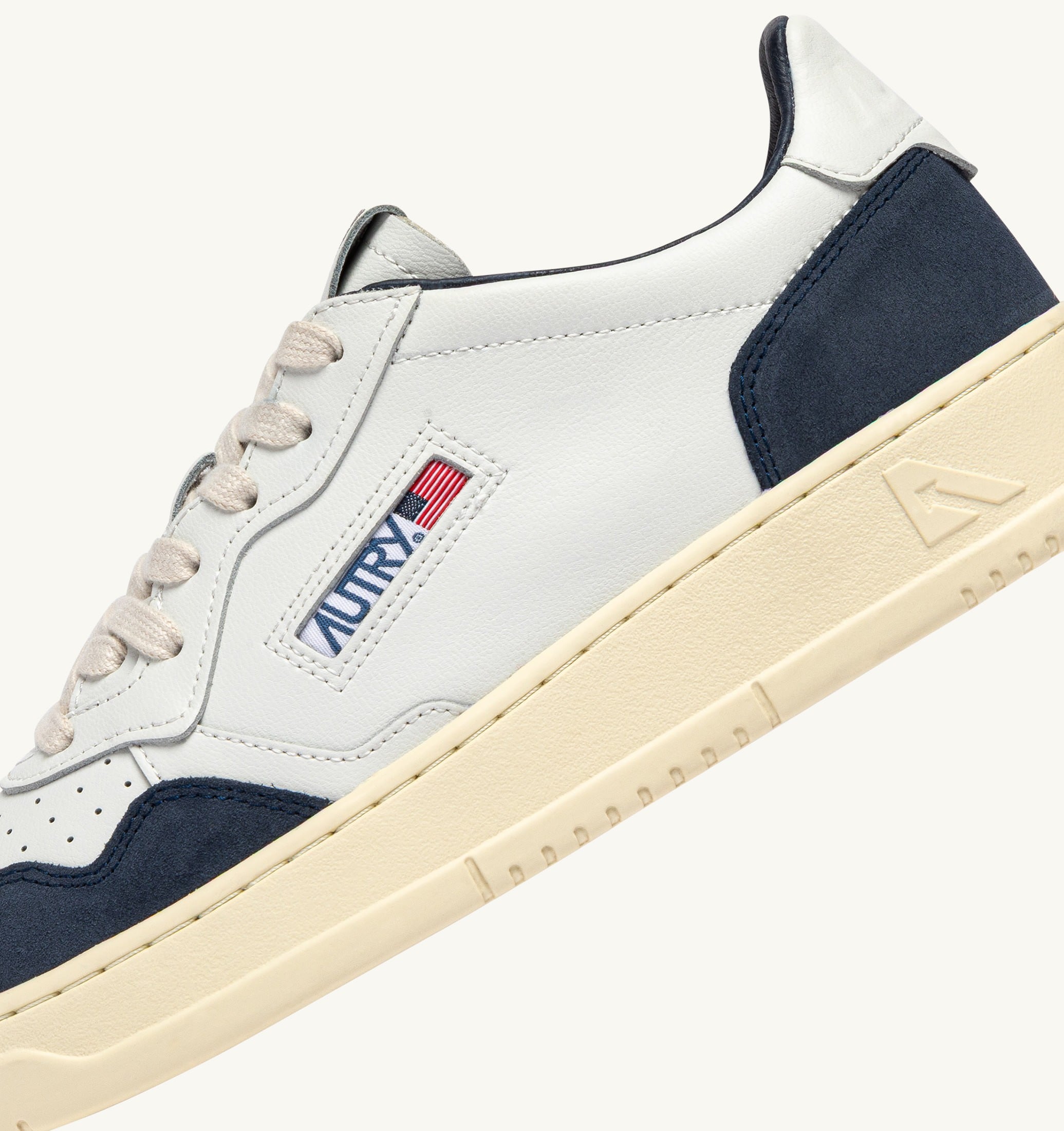 SNEAKERS MEDALIST LOW IN PELLE BIANCA E SUEDE DENIM