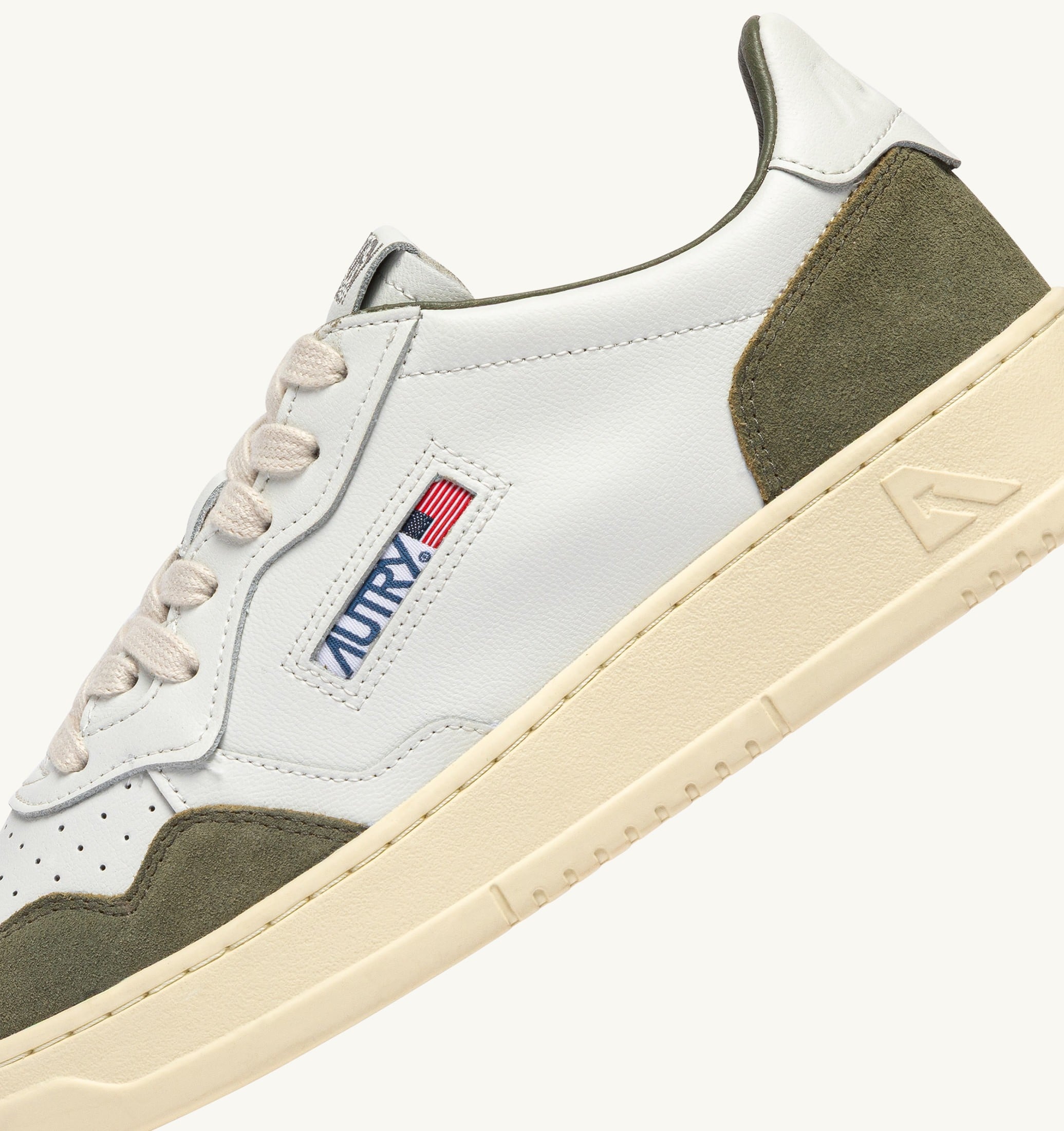 SNEAKERS MEDALIST LOW IN PELLE BIANCA E SUEDE SMOKED GREEN