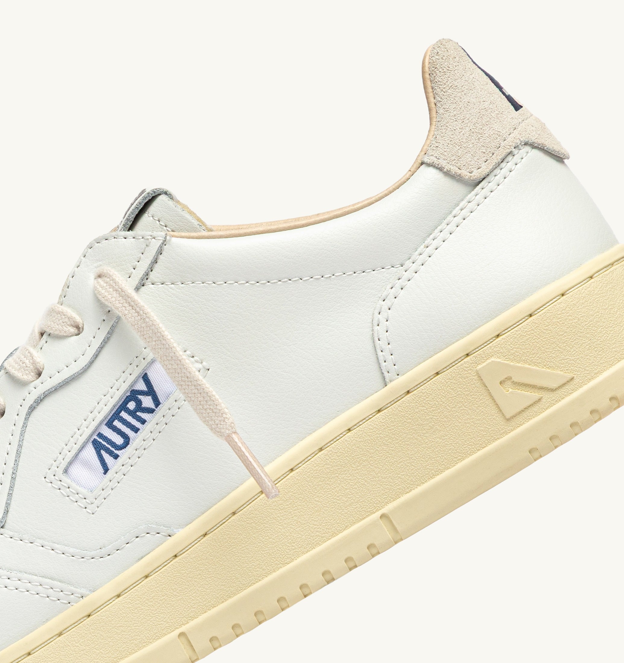 SNEAKERS MEDALIST LOW IN PELLE BIANCA E SUEDE SNOW WHITE