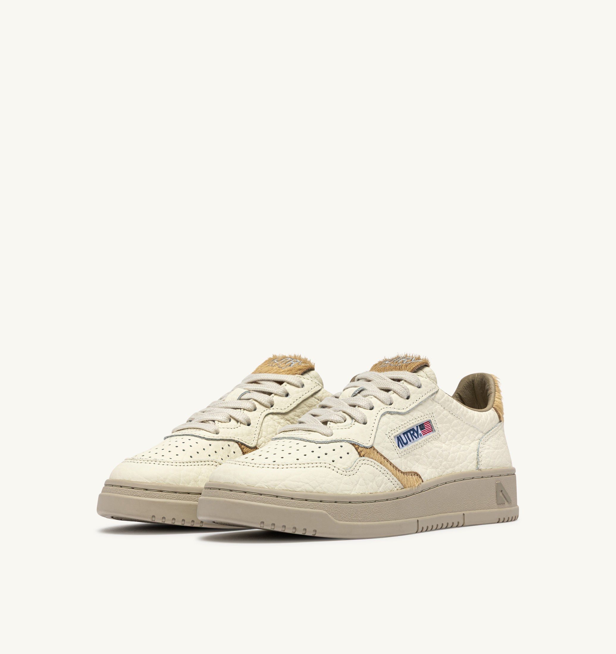 SNEAKERS MEDALIST LOW IN PELLE SAND