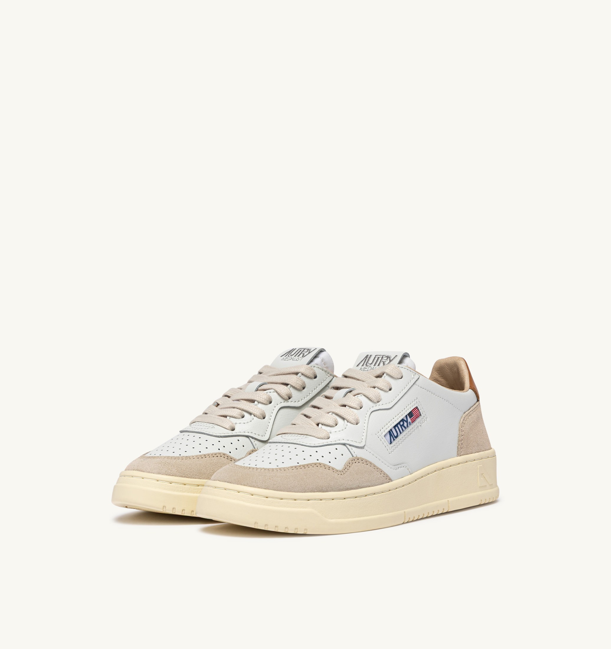 SNEAKERS MEDALIST LOW IN SUEDE E PELLE BIANCA E LION