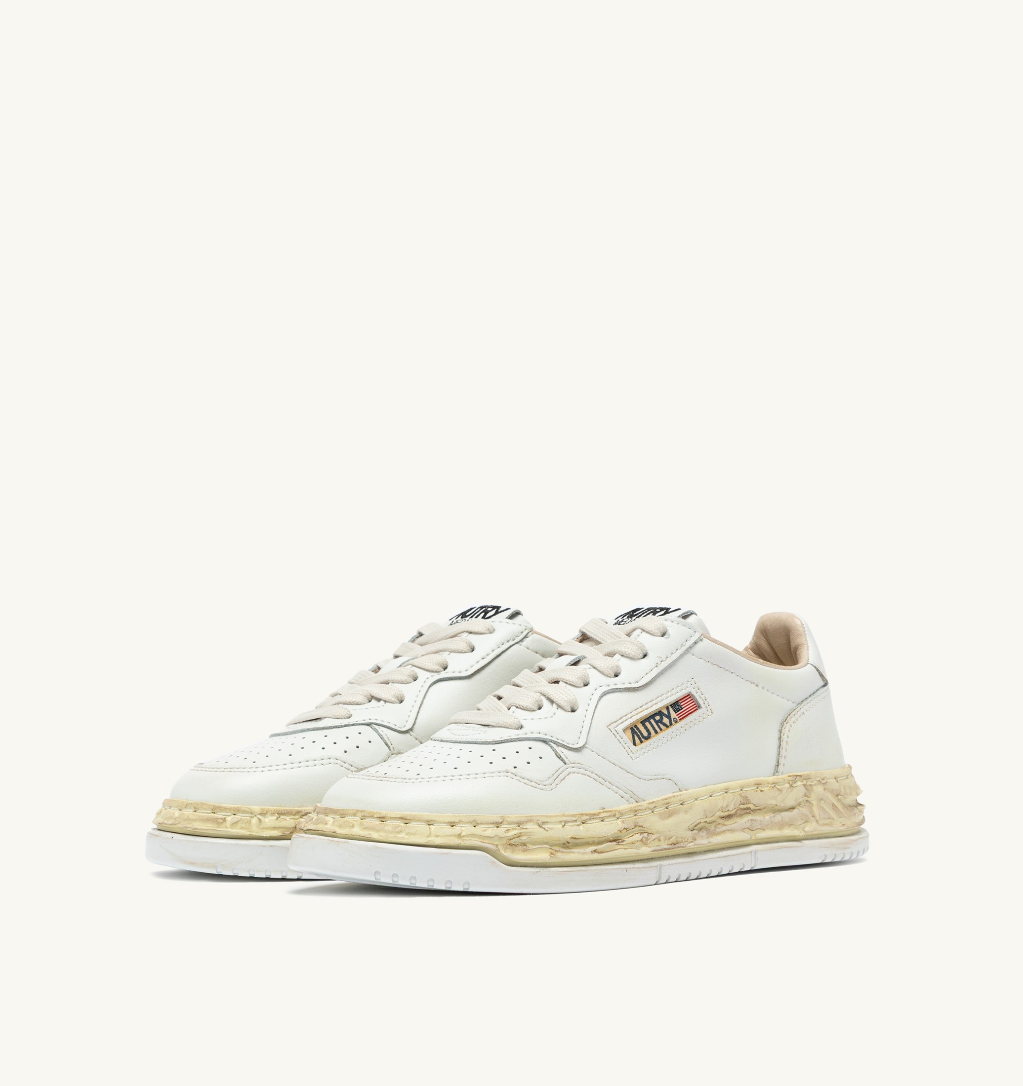 SNEAKERS MEDALIST LOW SUPER VINTAGE 'Autry x Maison MIHARA YASUHIRO General Scale.' IN PELLE BIANCA