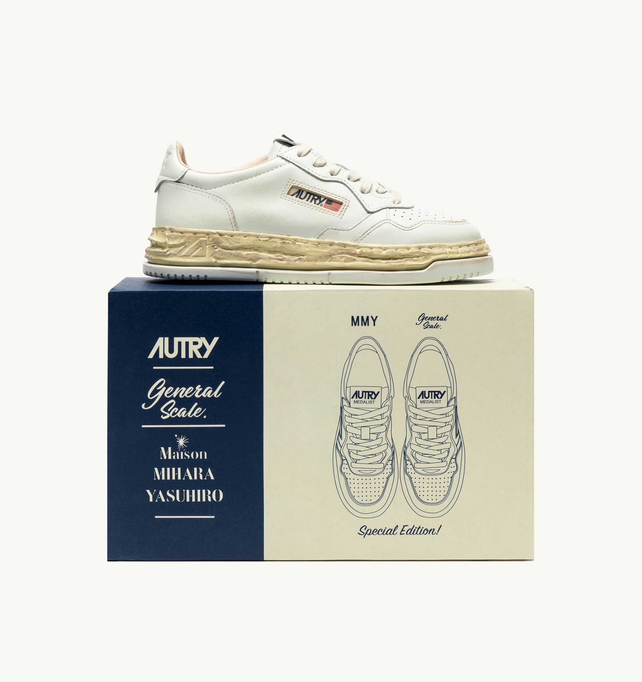 SNEAKERS MEDALIST LOW SUPER VINTAGE 'Autry x Maison MIHARA YASUHIRO General Scale.' IN PELLE BIANCA