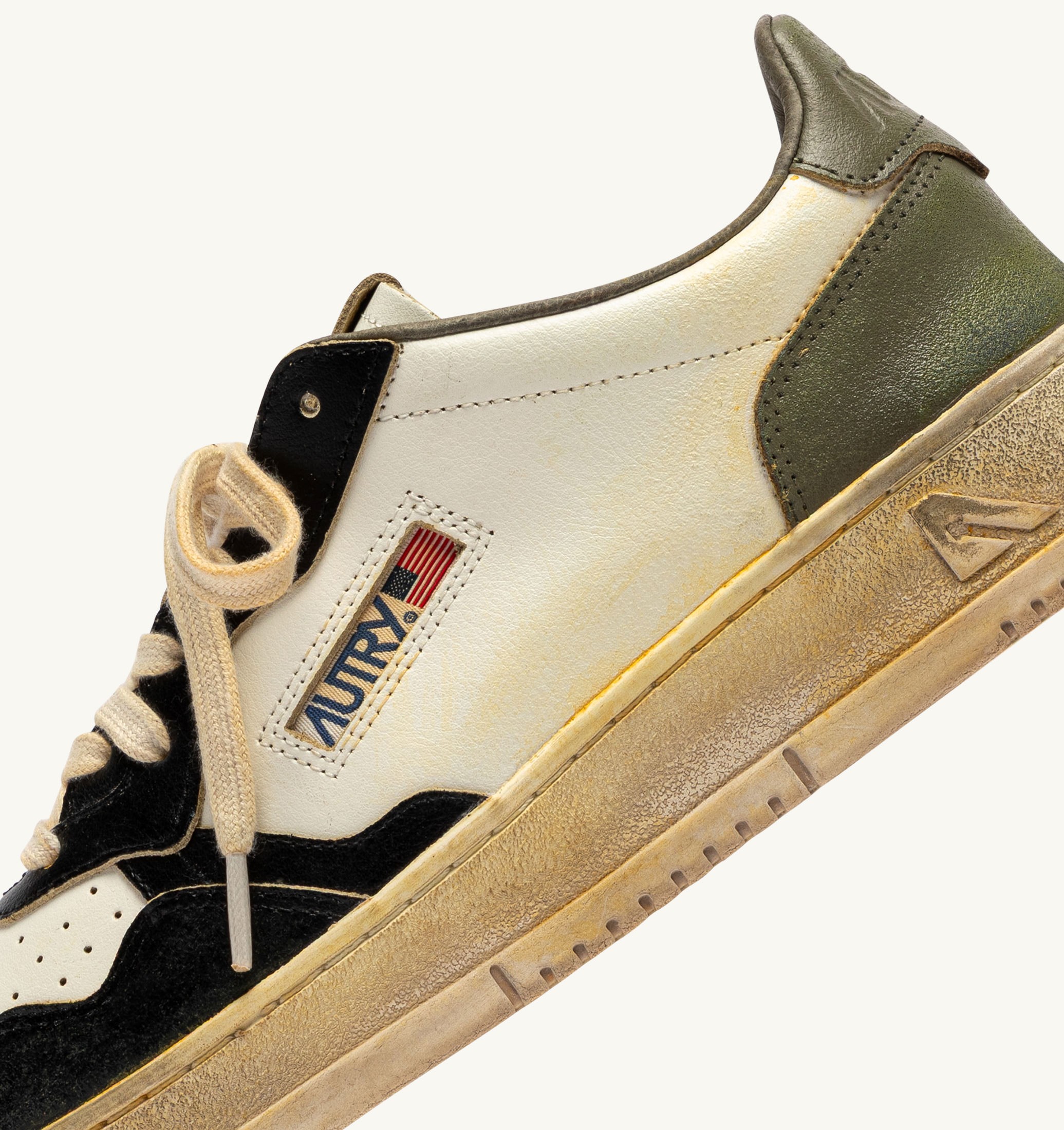 SNEAKERS MEDALIST LOW SUPER VINTAGE IN PELLE BIANCA COVERT GREEN E NERA