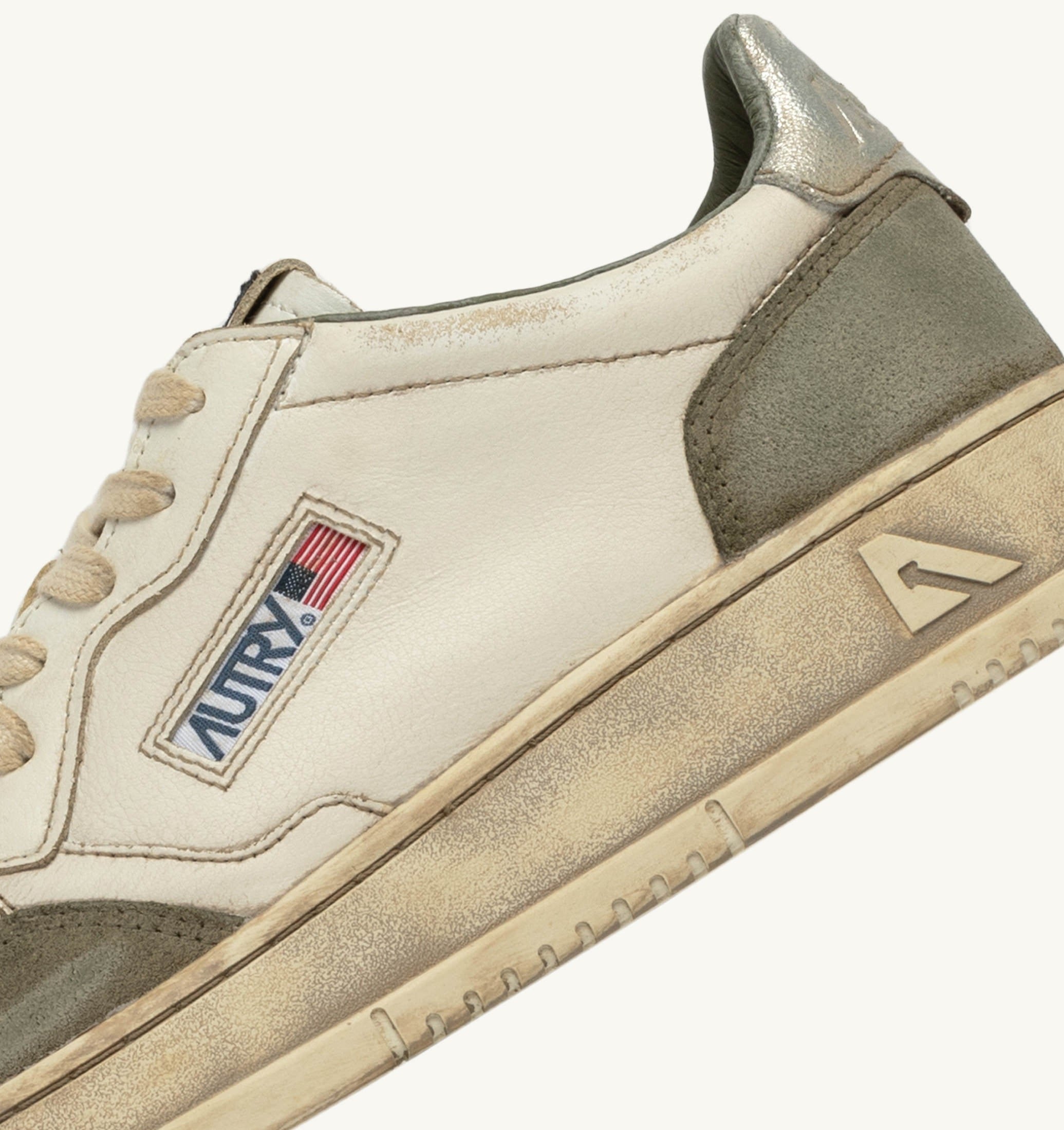 SNEAKERS MEDALIST LOW SUPER VINTAGE IN PELLE BIANCA E ARGENTO E SUEDE LIZARD