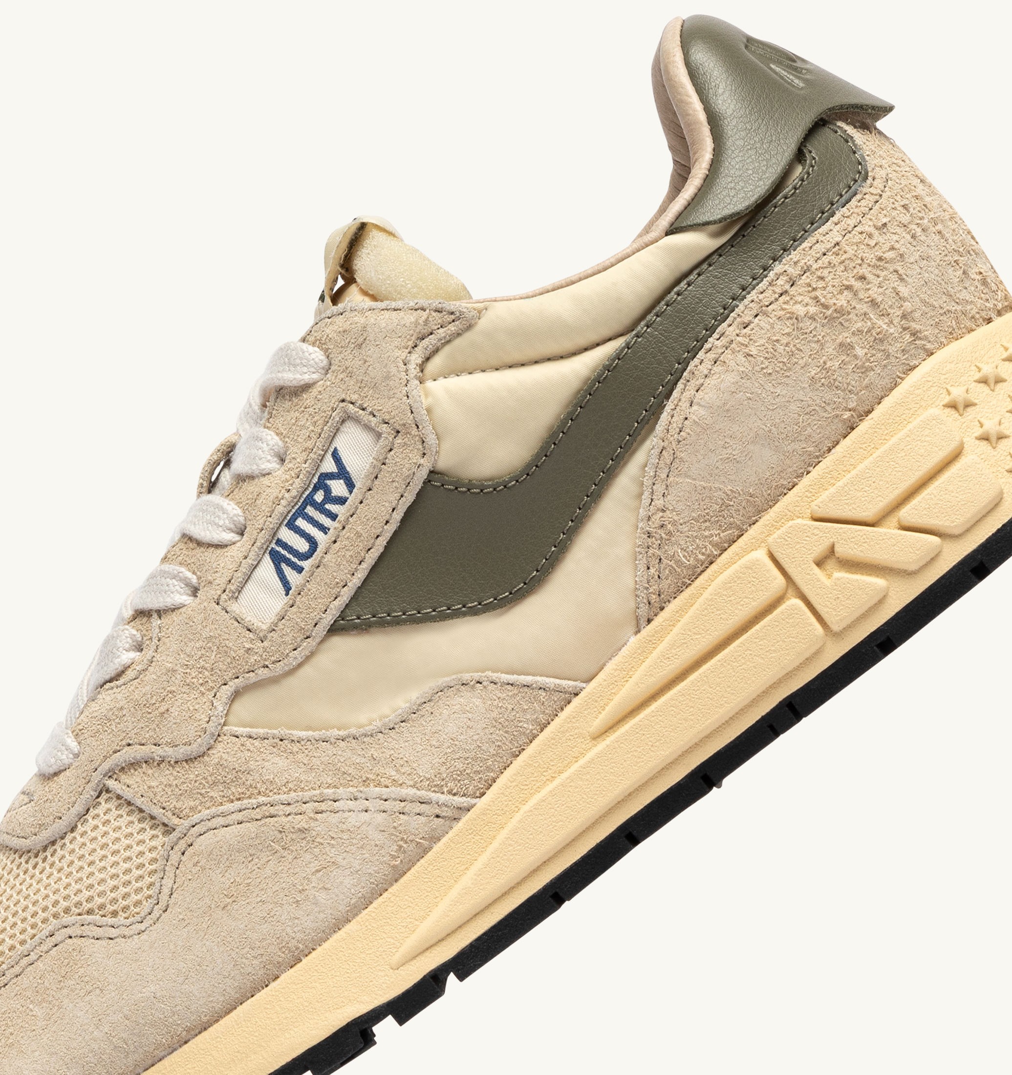 SNEAKERS REELWIND LOW IN NYLON E SUEDE ECRU E COVERT GREEN