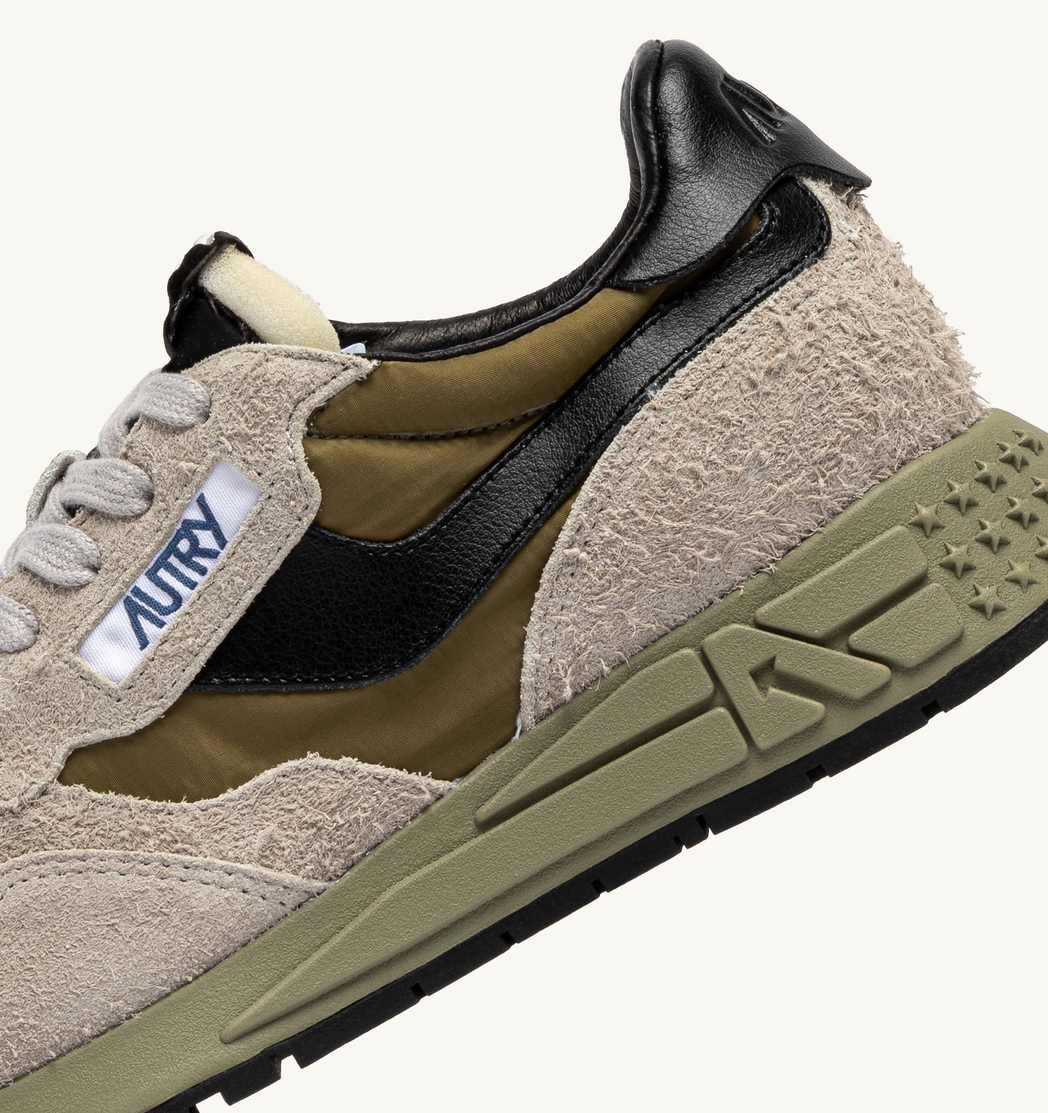 SNEAKERS REELWIND LOW IN SUEDE E NYLON NERO SPIAGGIA E DRIED HERB