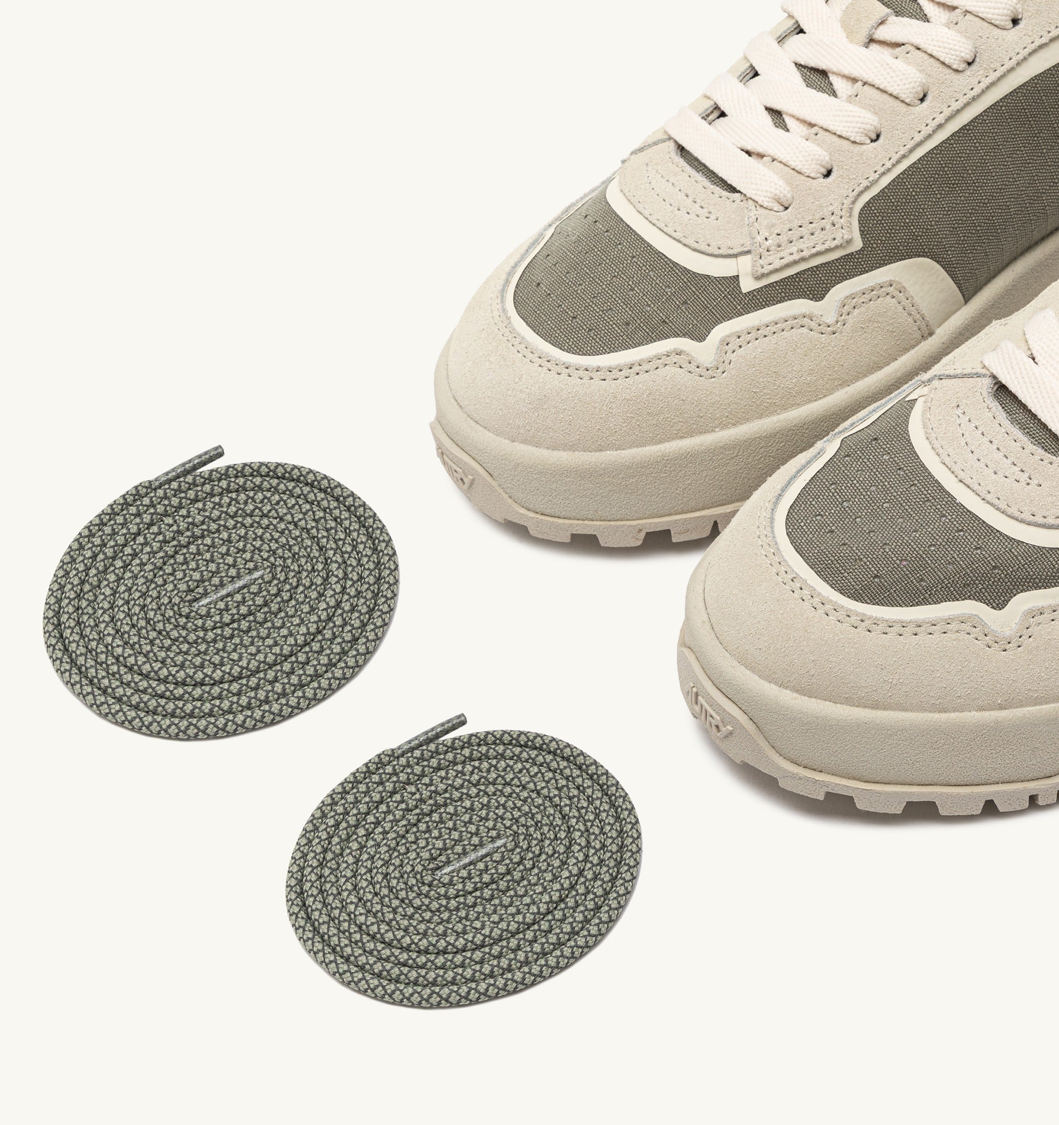 SNEAKERS WILDPACE LOW IN CORDURA E SUEDE ELM E BIANCO
