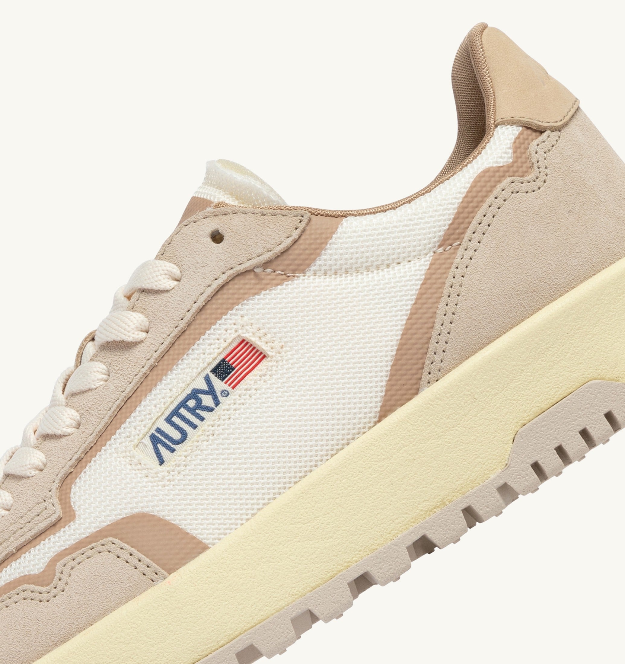 SNEAKERS WILDPACE LOW IN DRAGON MESH E SUEDE WHISPER WHITE E SAND