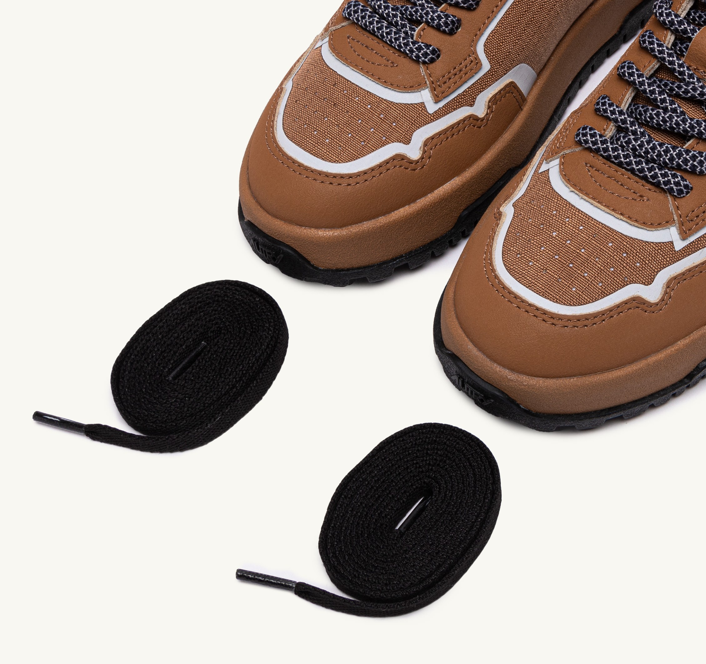 SNEAKERS WILDPACE LOW IN NYLON RIPSTOP E PELLE BROWN SUGAR E REFLEX