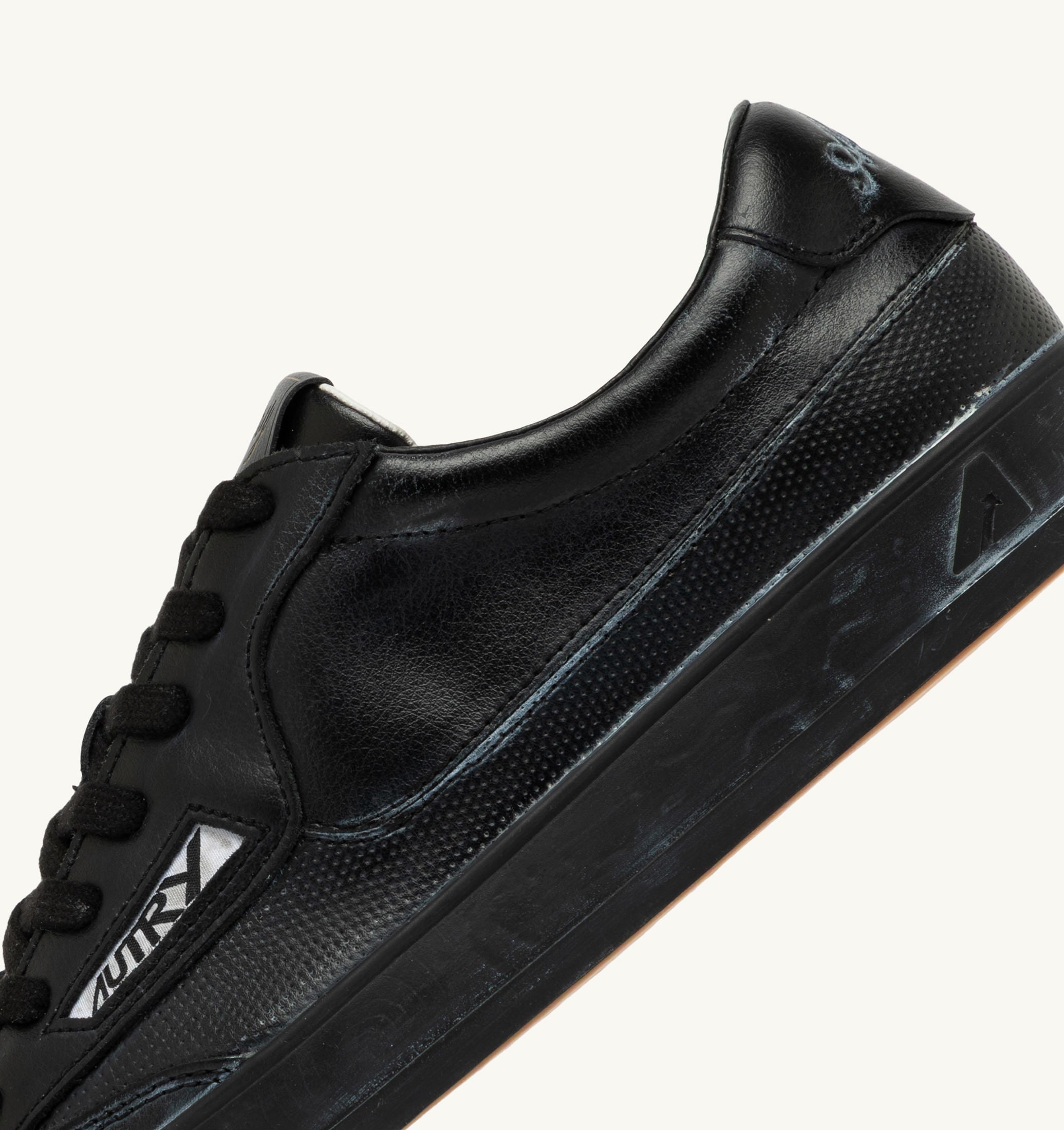 SNEAKERS WINDSCAPE LOW SUPER VINTAGE IN PELLE NERA