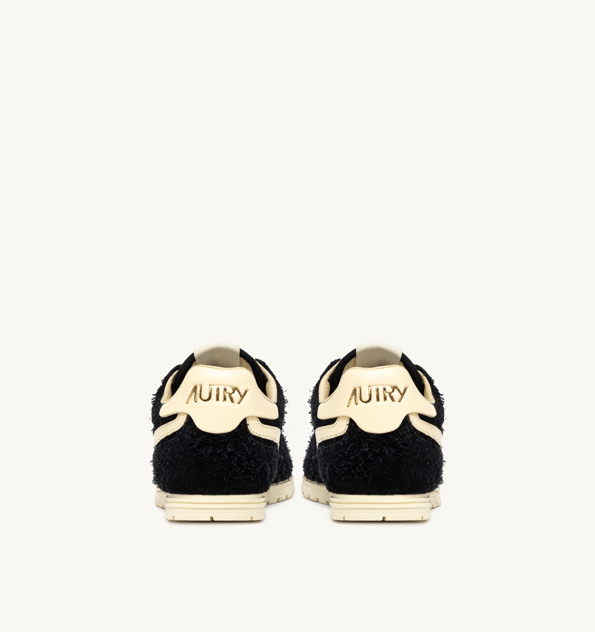SNEAKERS WINDSPIN IN SUEDE E PELLE NERA E RUTABAGA